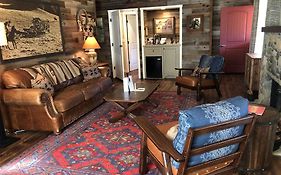 Alisal Guest Ranch